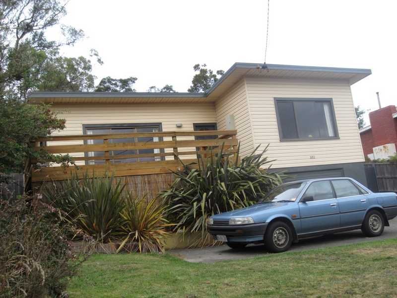 102 Clinton Road GEILSTON BAY 3
