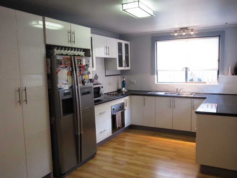 102 Clinton Road GEILSTON BAY 9