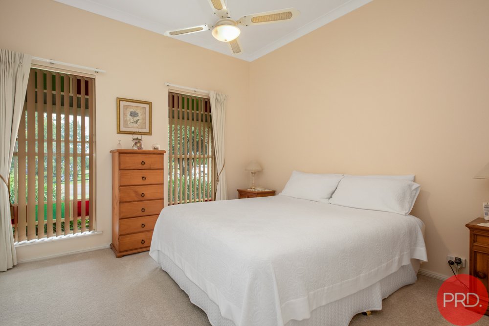 102 Dalveen Road LARGS 21