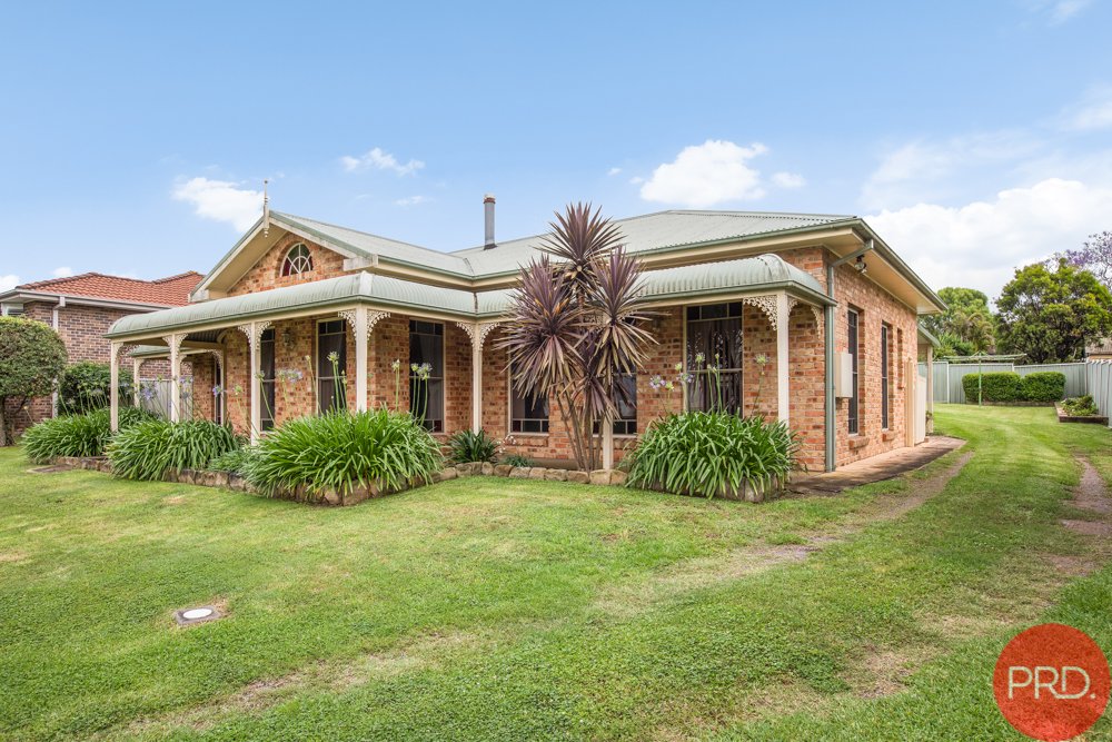 102 Dalveen Road LARGS 29