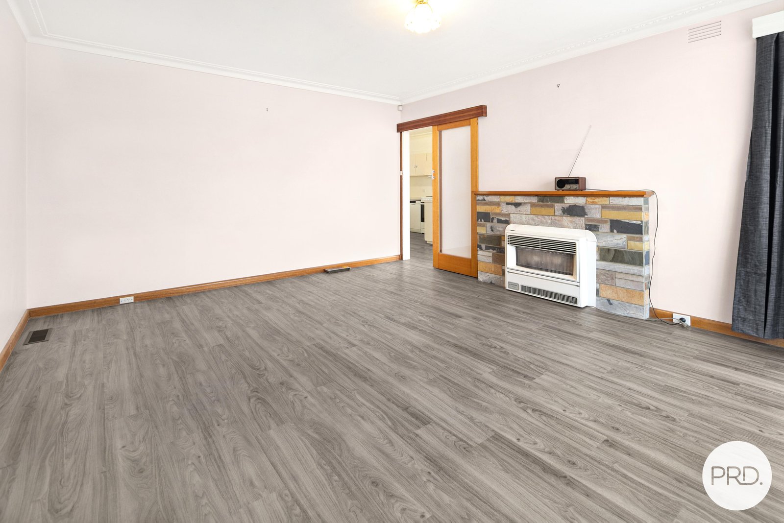 102 Foster Street REDAN 3