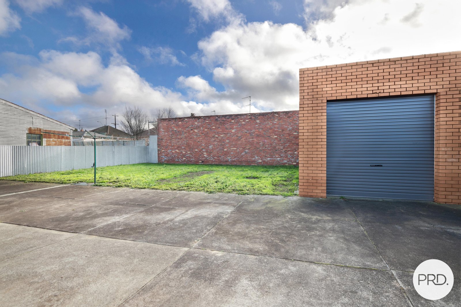 102 Foster Street REDAN 11