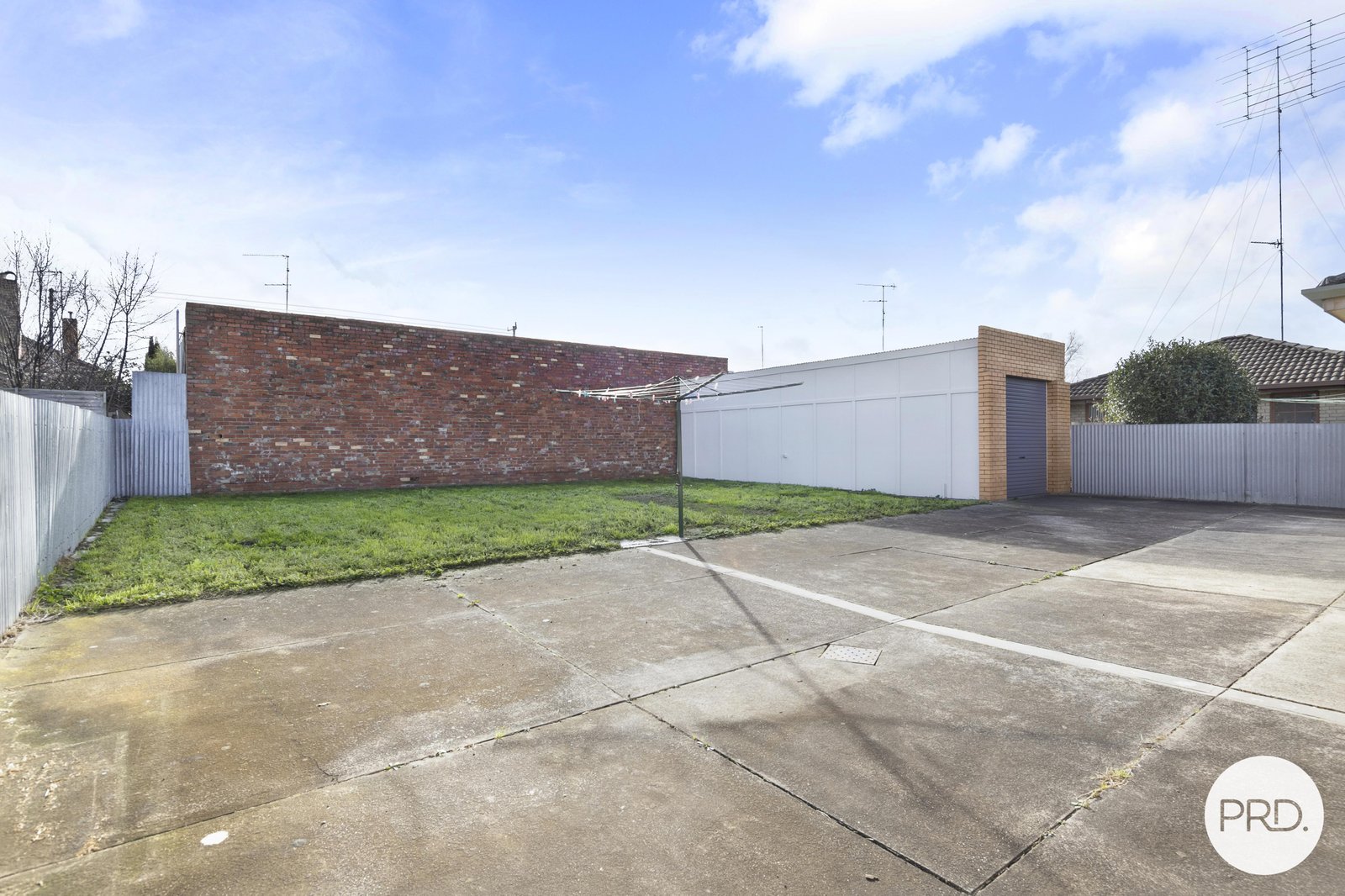 102 Foster Street REDAN 12