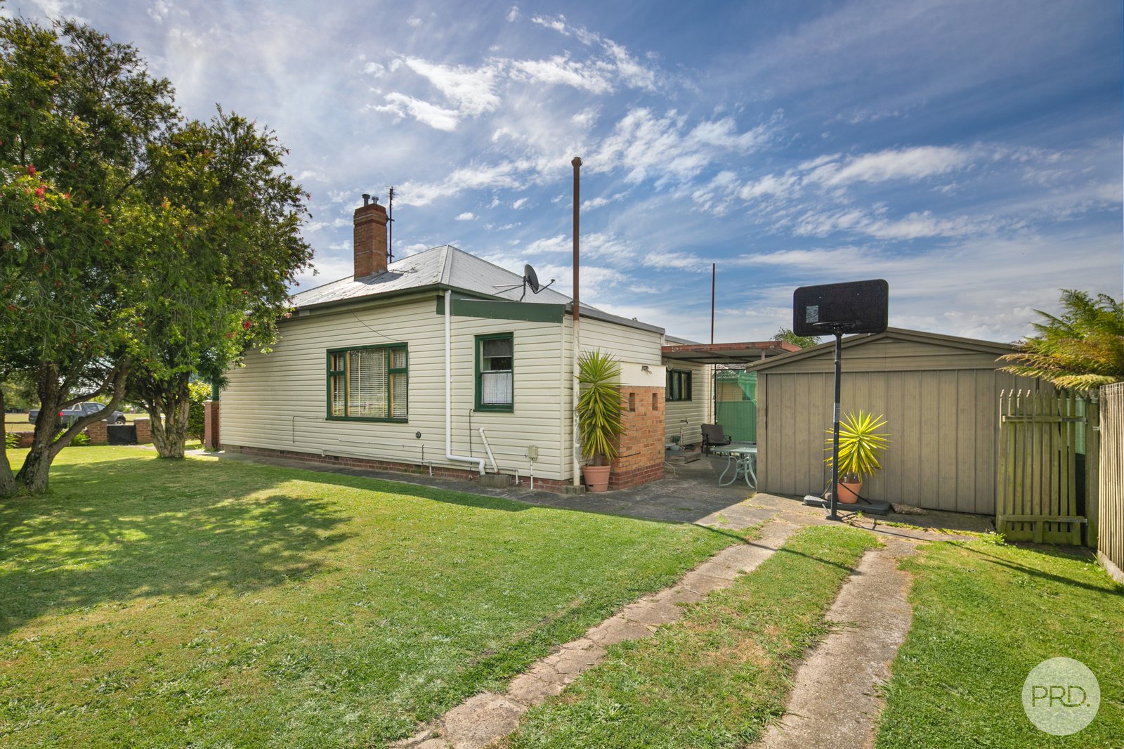 102 Haines Street BROWN HILL 7