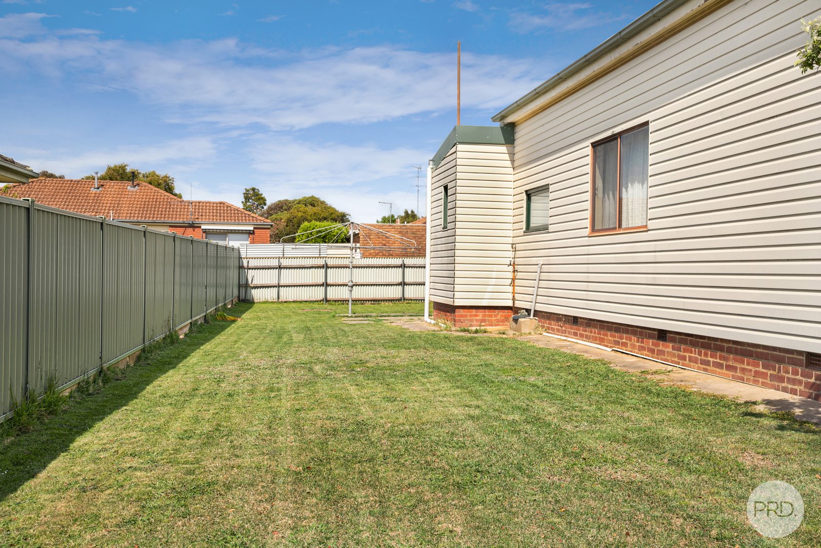 102 Haines Street BROWN HILL 8