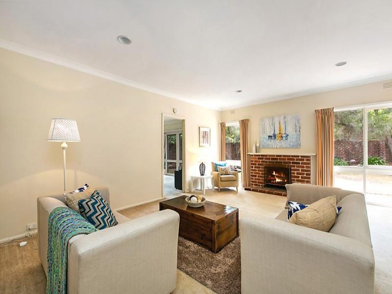 Gallery: 102 Haldane Street