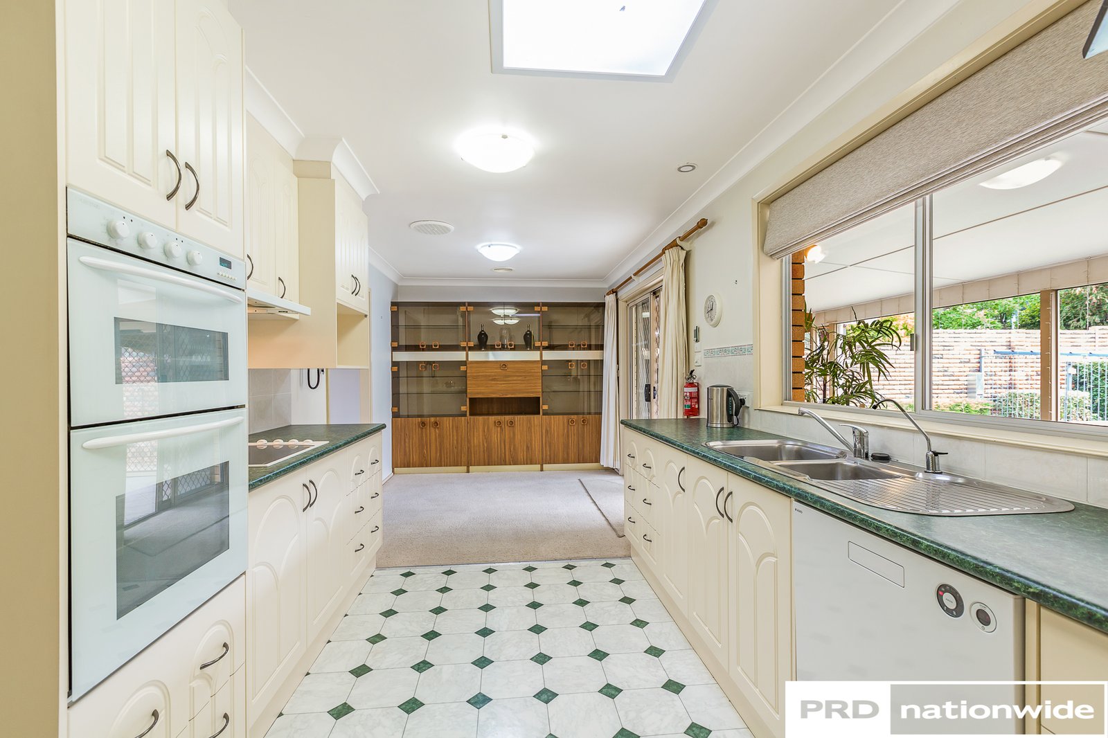 102 Johnston Street TAMWORTH 8