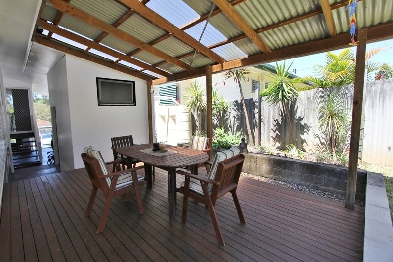 102 Kindra Avenue SOUTHPORT 3