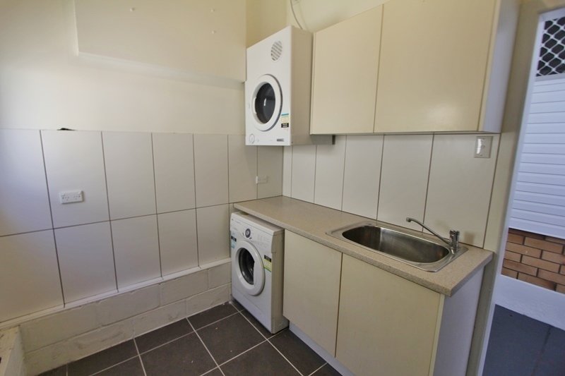 102 Kindra Avenue SOUTHPORT 14