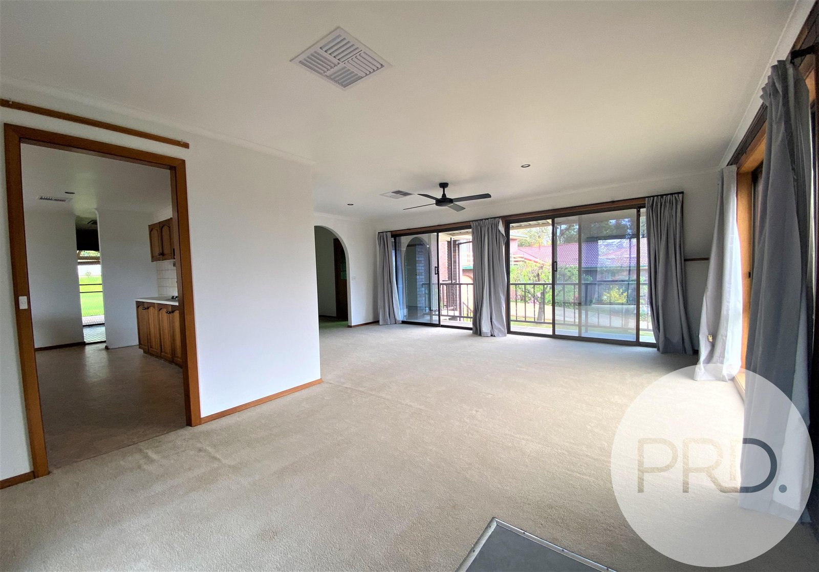 102 Kosciuszko Road THURGOONA 6