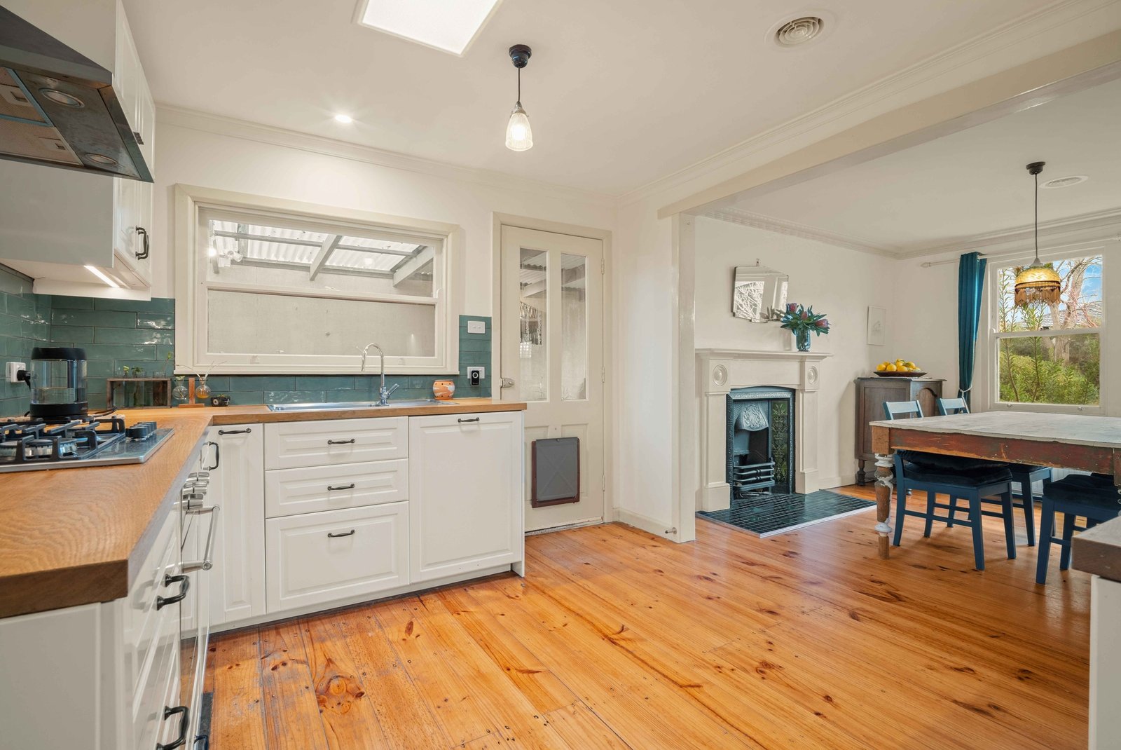 Gallery: 102 Lane Street