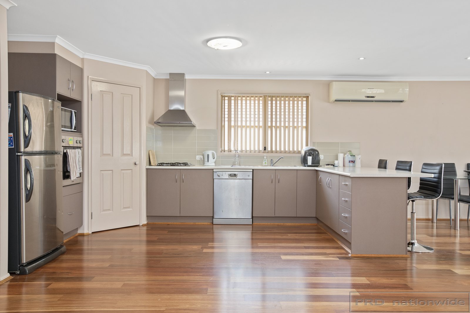 102 Lord Howe Drive ASHTONFIELD 3