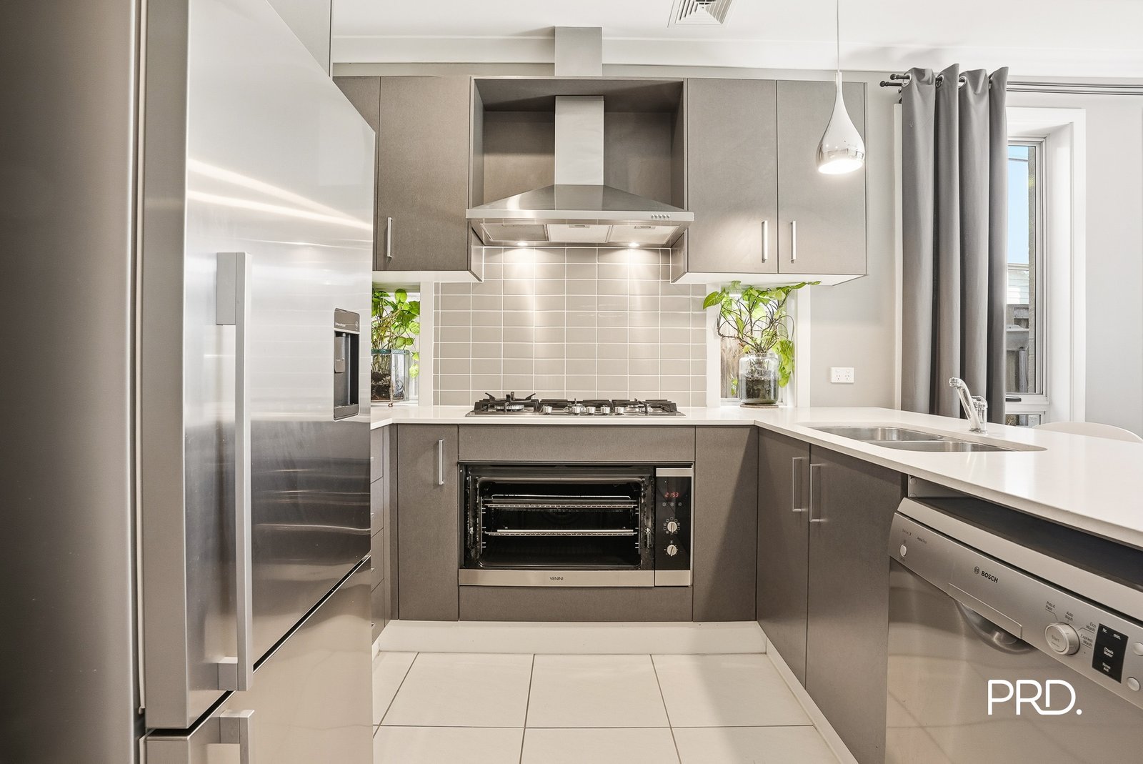 102 Lord Sheffield Cct  Penrith 3