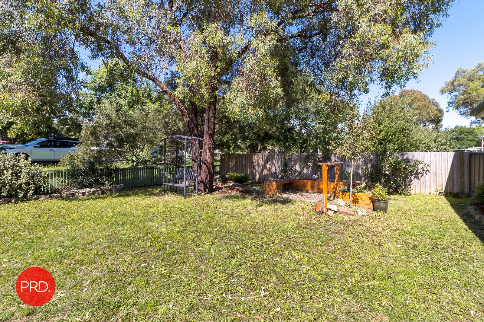 102 Malbon Street BUNGENDORE 17