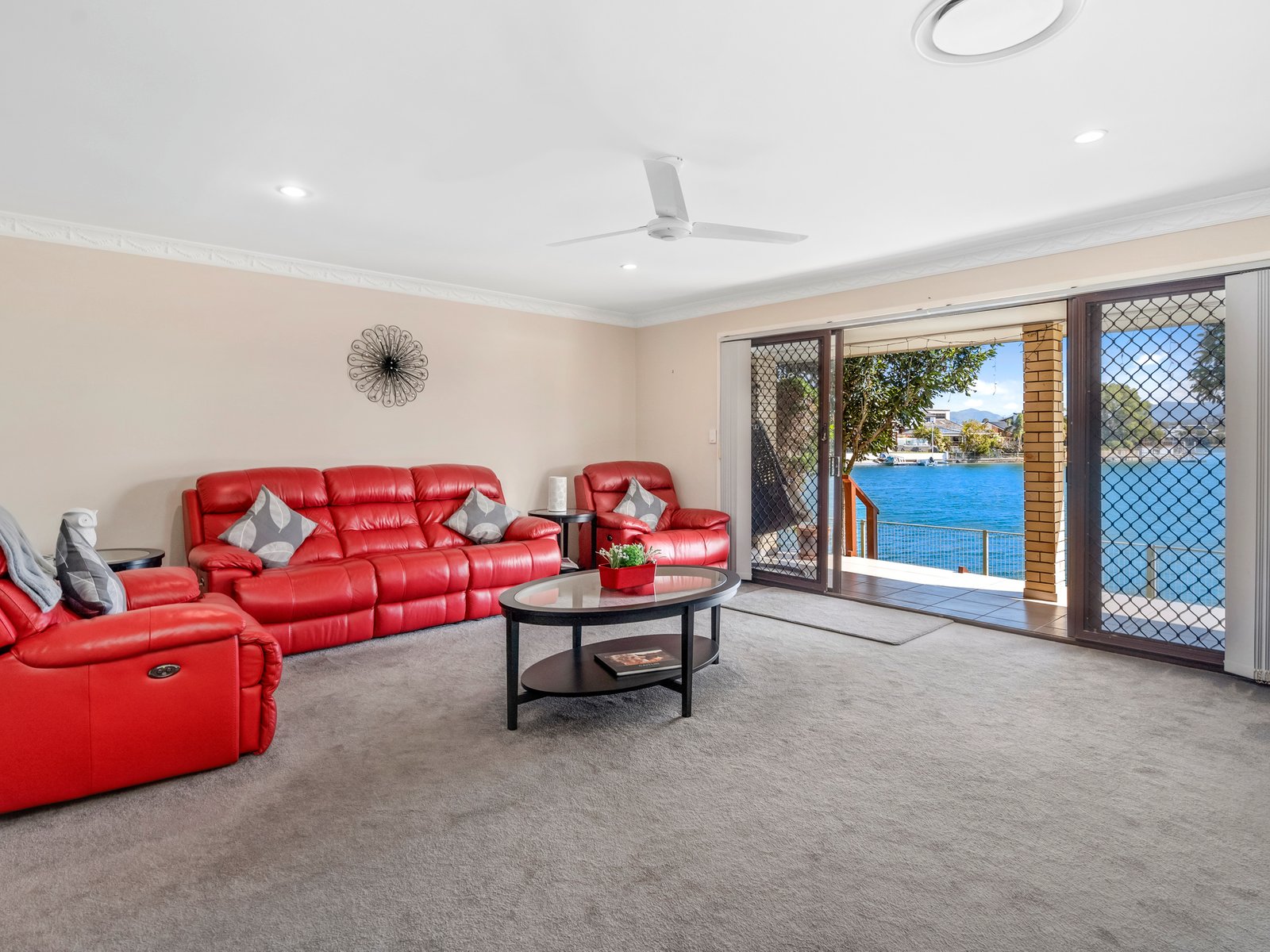 102 Melaleuca Drive PALM BEACH 6