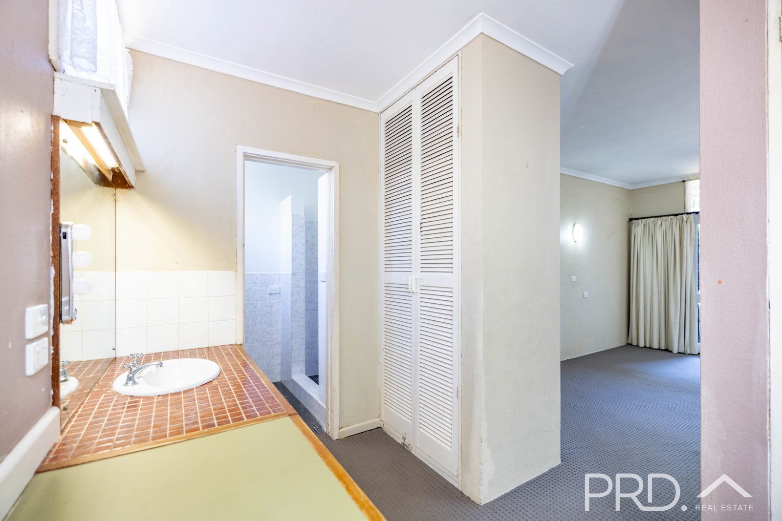 102 Merivale Street TUMUT 10