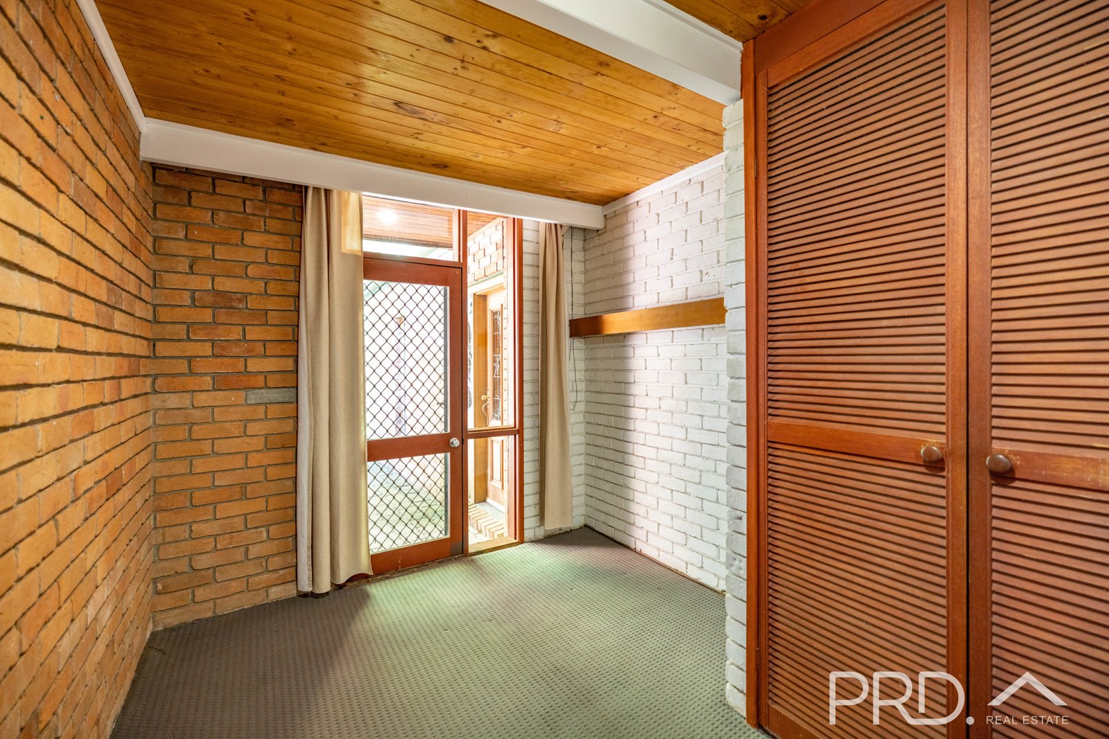 102 Merivale Street TUMUT 15