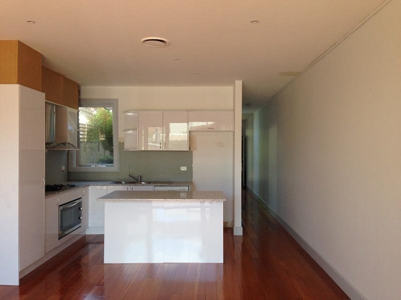 Gallery: 102 Nott Street