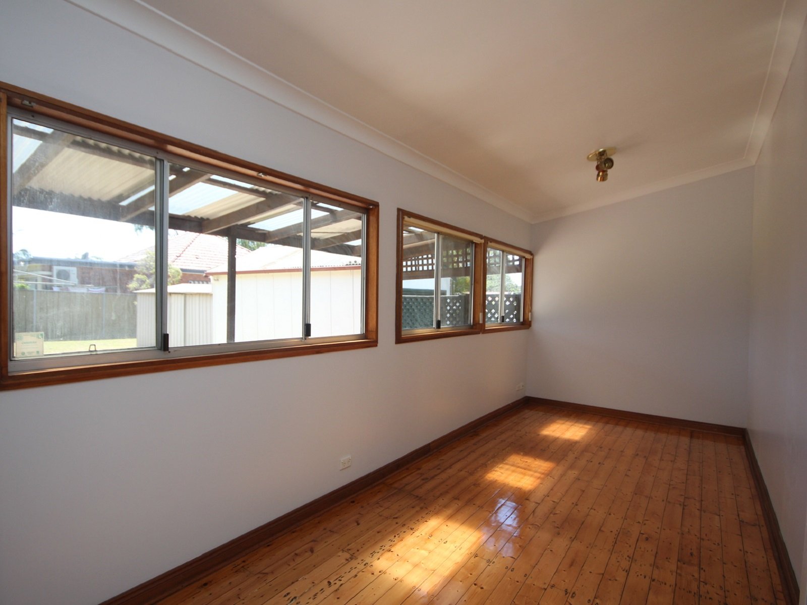 102 Preddys Road BEXLEY NORTH 4