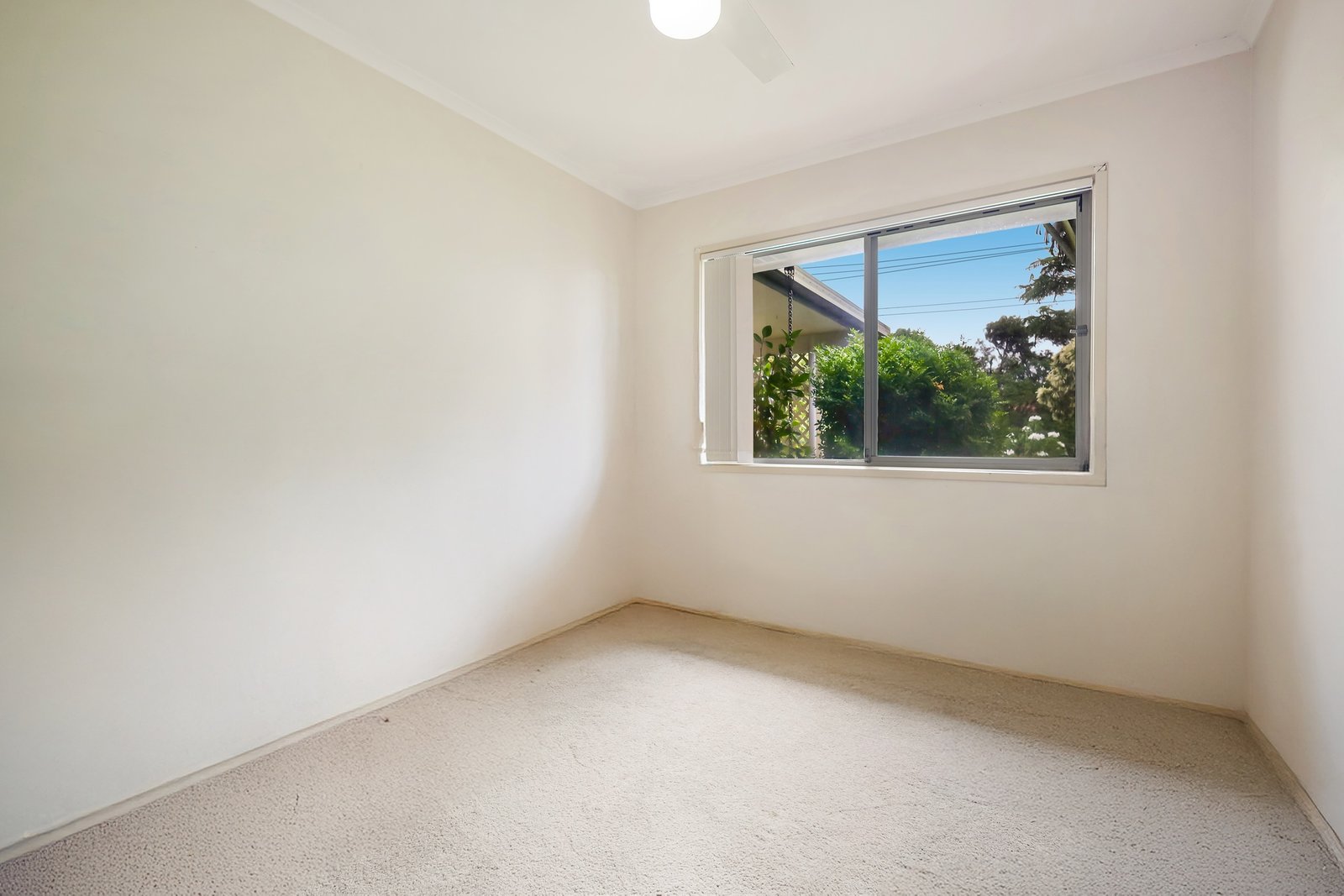 102 Rio Vista Boulevard BROADBEACH WATERS 12