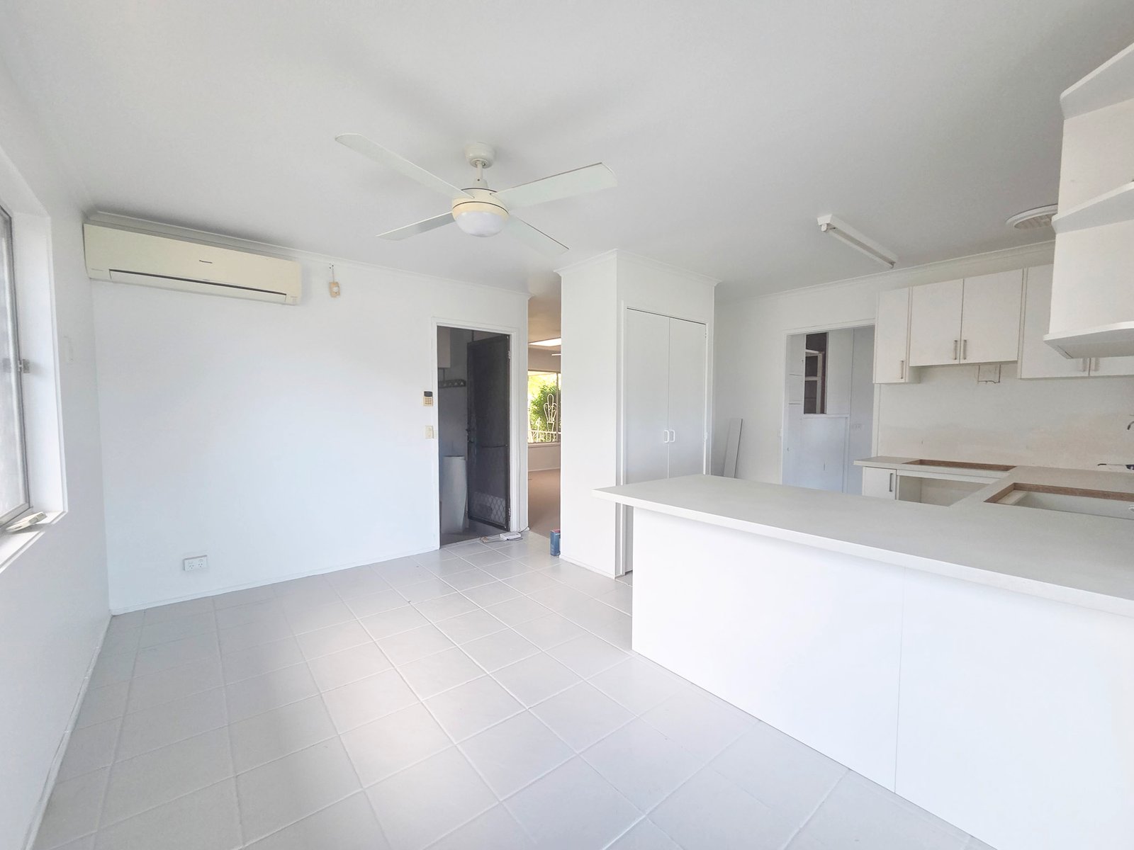 102 Rio Vista Boulevard BROADBEACH WATERS 5