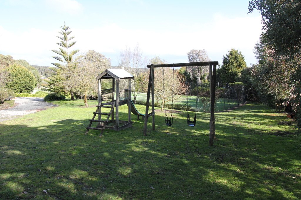 102 Somerville Street BUNINYONG 19