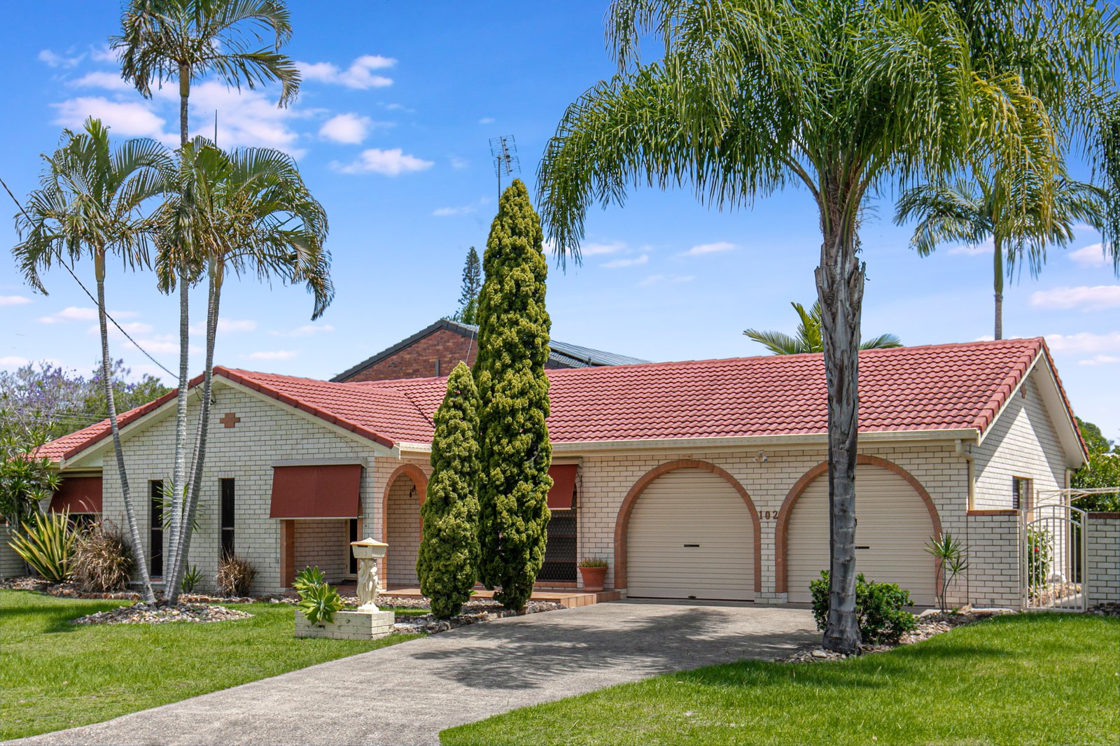 102 Sunset Boulevard TWEED HEADS WEST 2