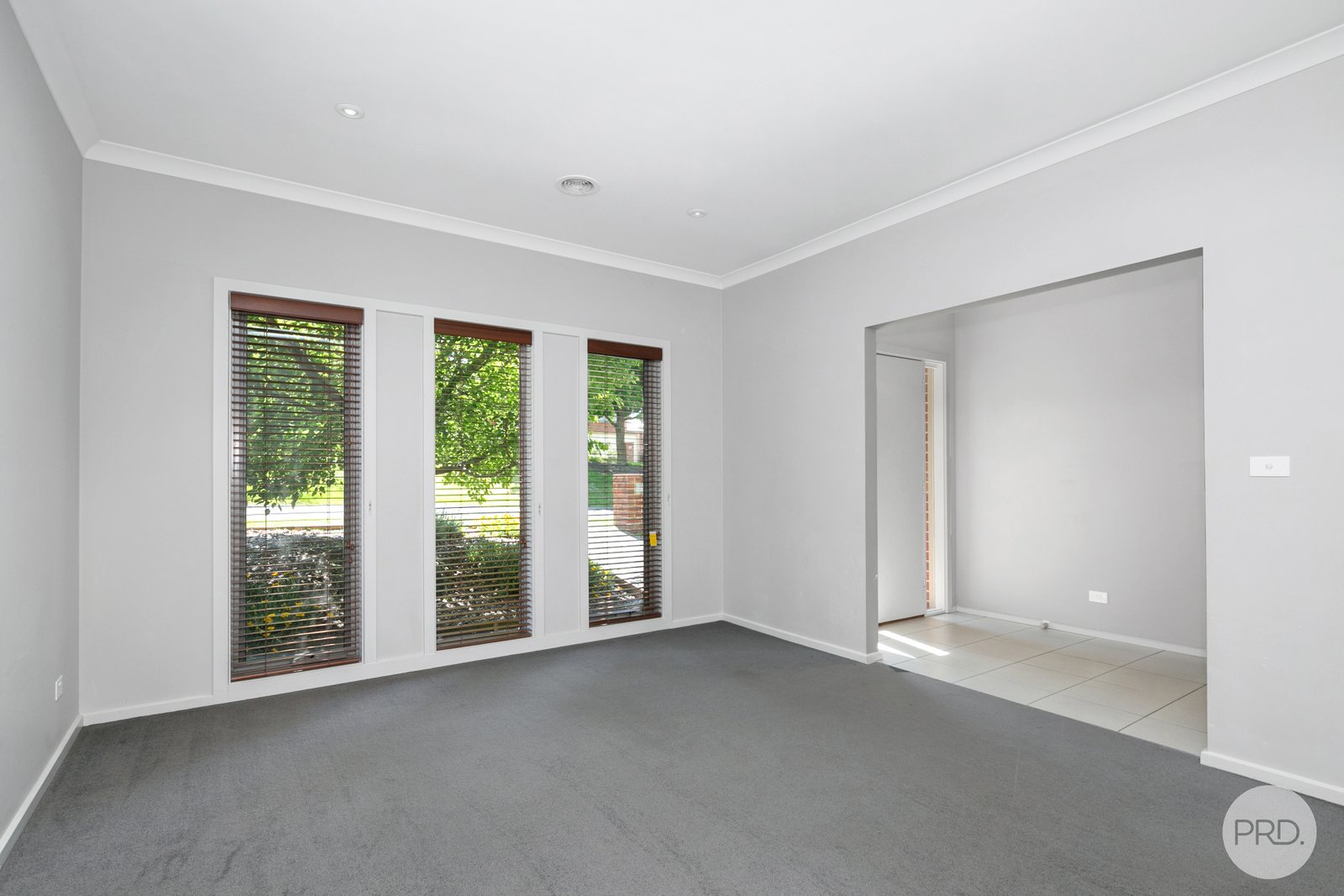 102 Sweeney Street BLACK HILL 2