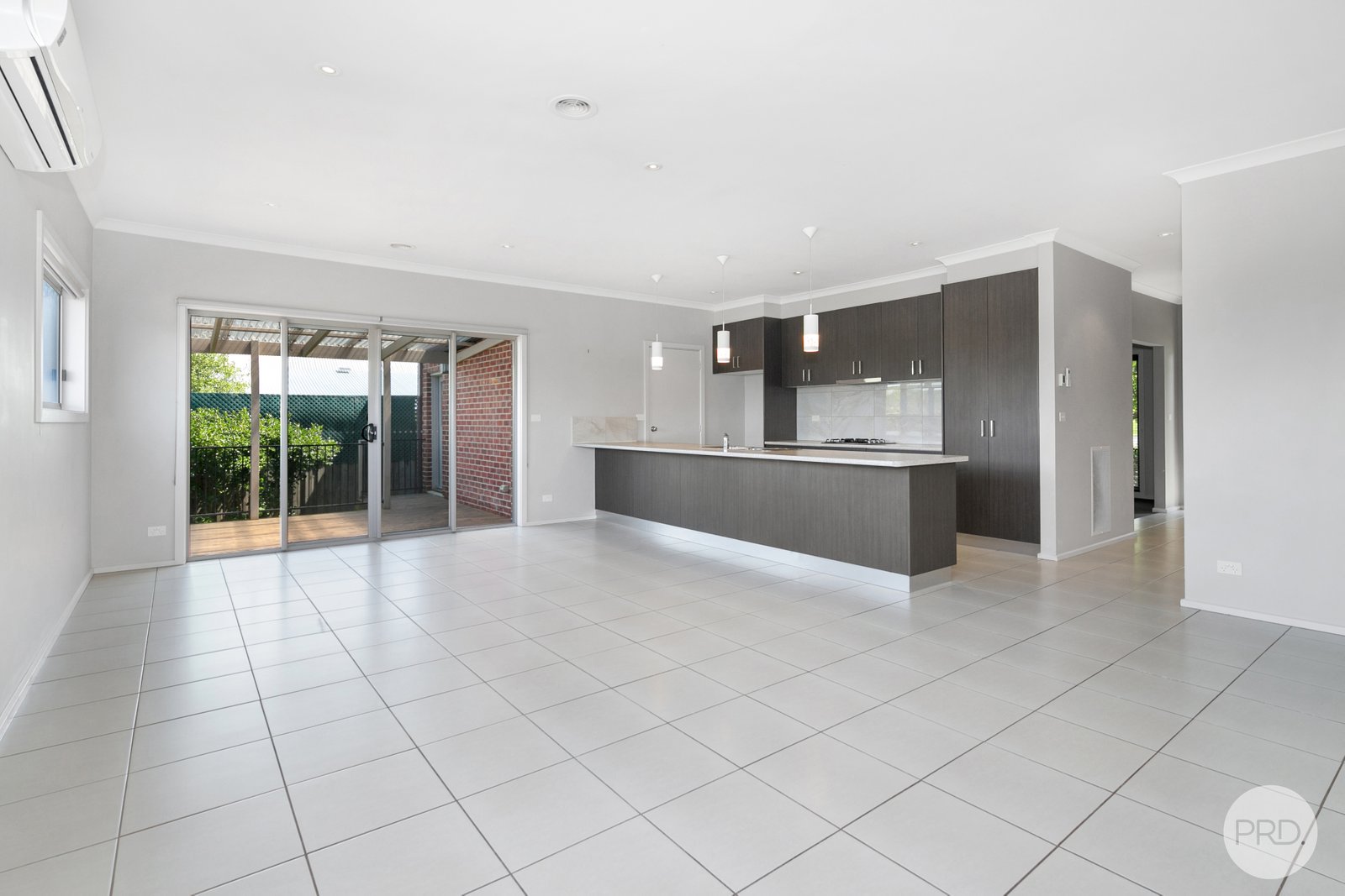 102 Sweeney Street BLACK HILL 6