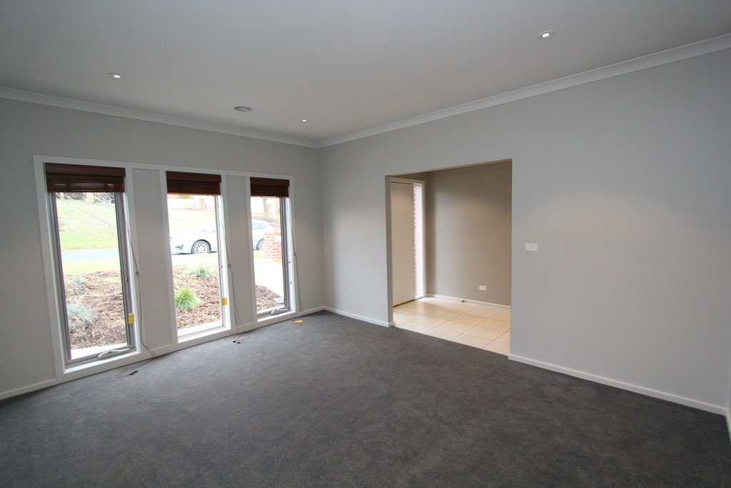 102 Sweeney Street BLACK HILL 6