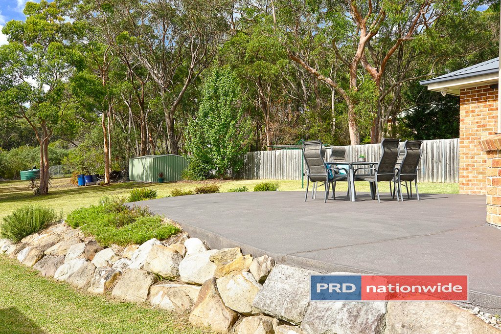 102 Talbot Road HAZELBROOK 9