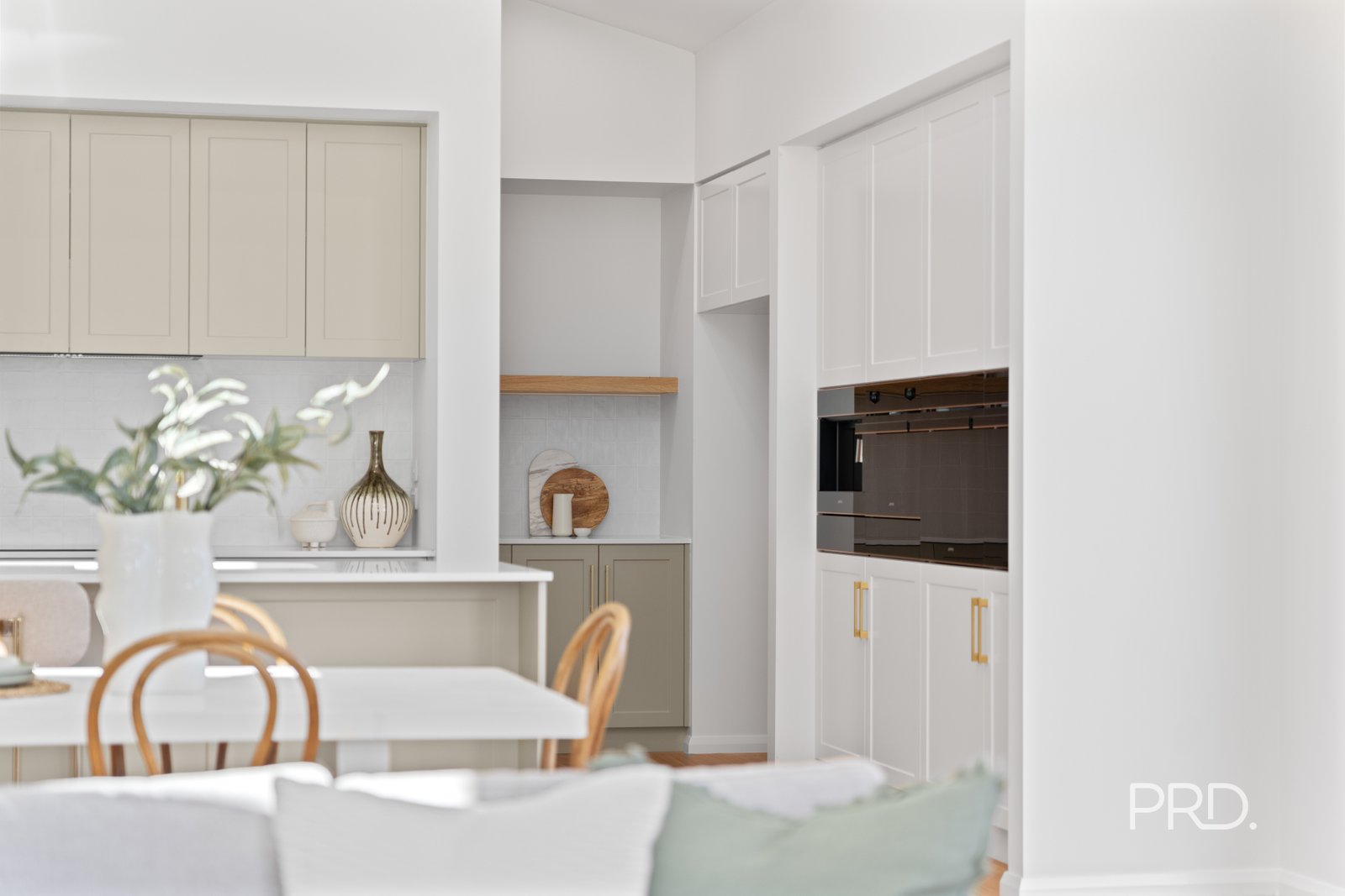 102 The Esplanade Central  WAGGA WAGGA 20