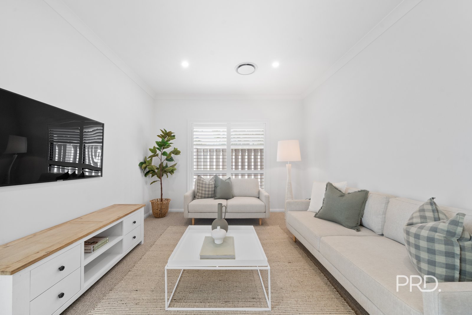 102 The Esplanade Central  WAGGA WAGGA 30