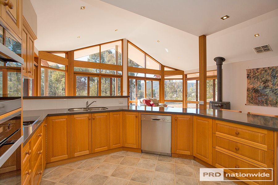 102 Tregarthen Road TAMWORTH 5