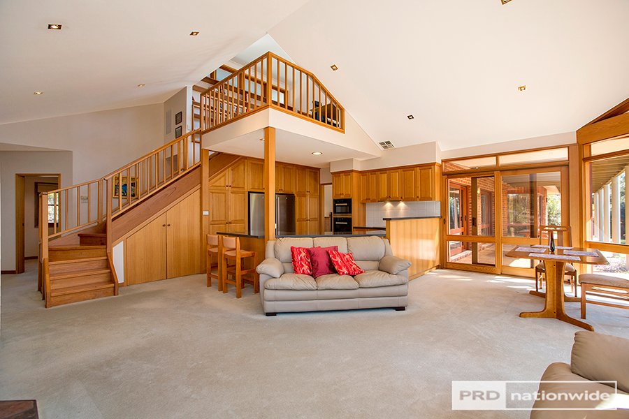 102 Tregarthen Road TAMWORTH 6