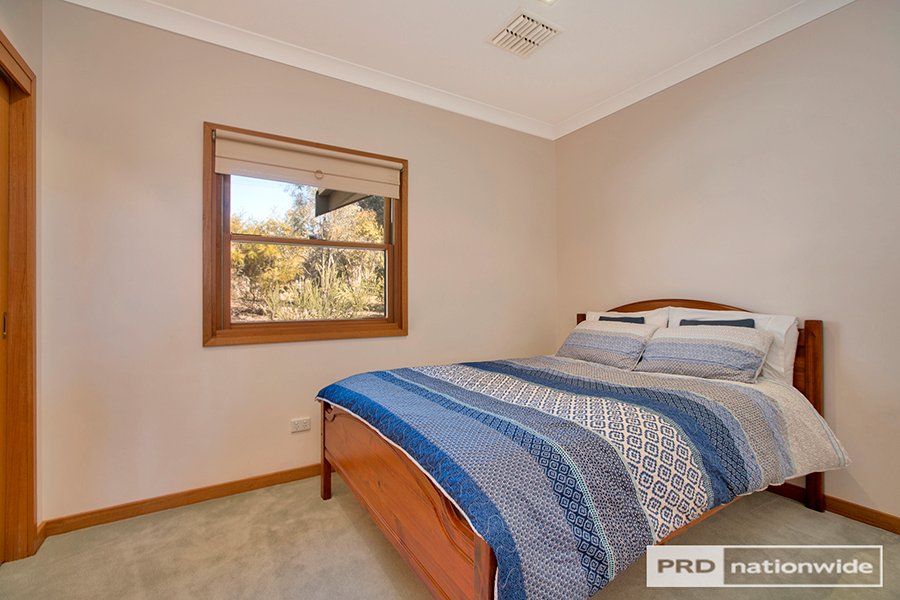 102 Tregarthen Road TAMWORTH 13