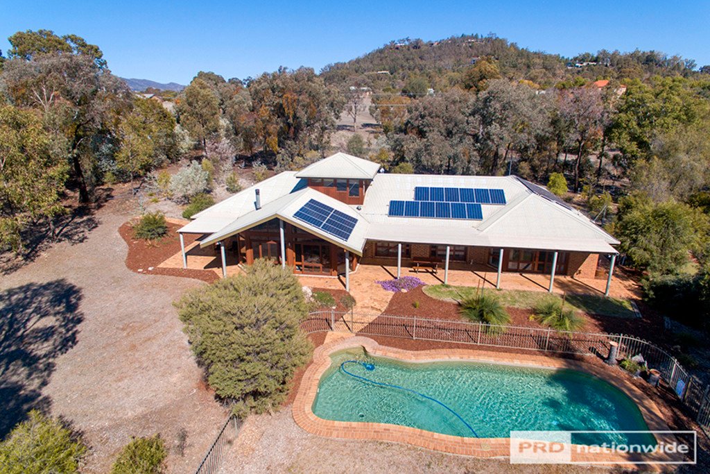 102 Tregarthen Road TAMWORTH 20