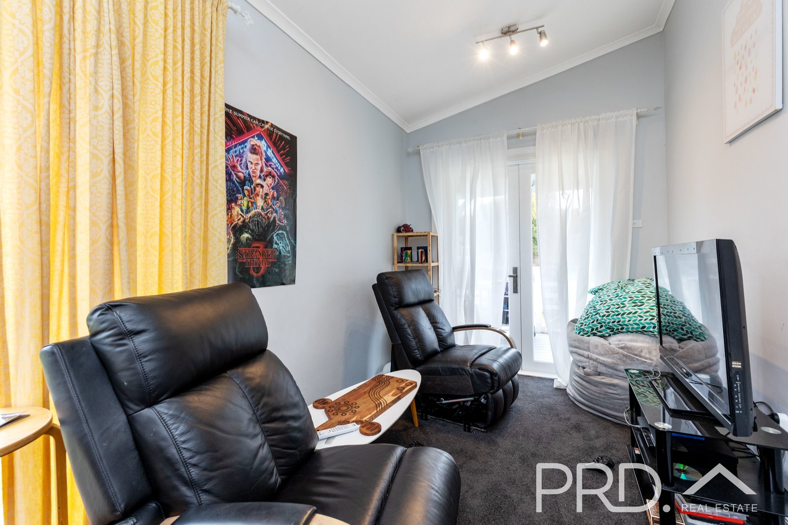 102 Tumut Street ADELONG 12