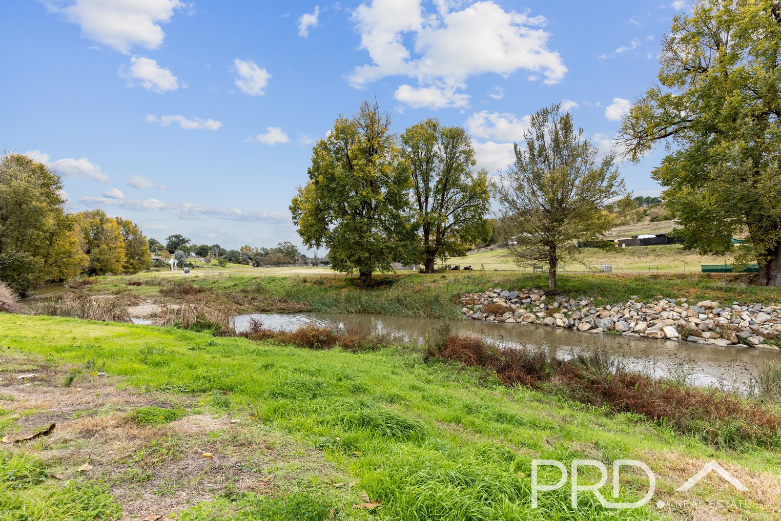 102 Tumut Street ADELONG 14