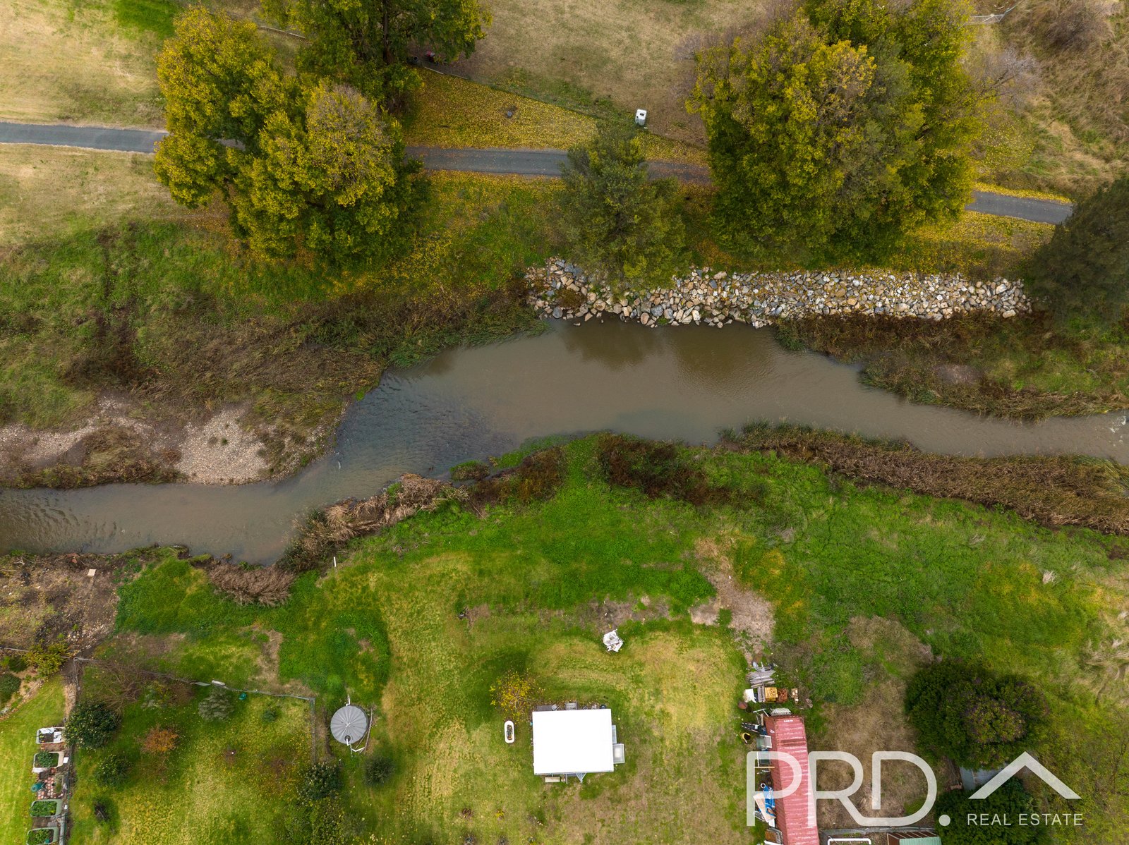 102 Tumut Street ADELONG 15