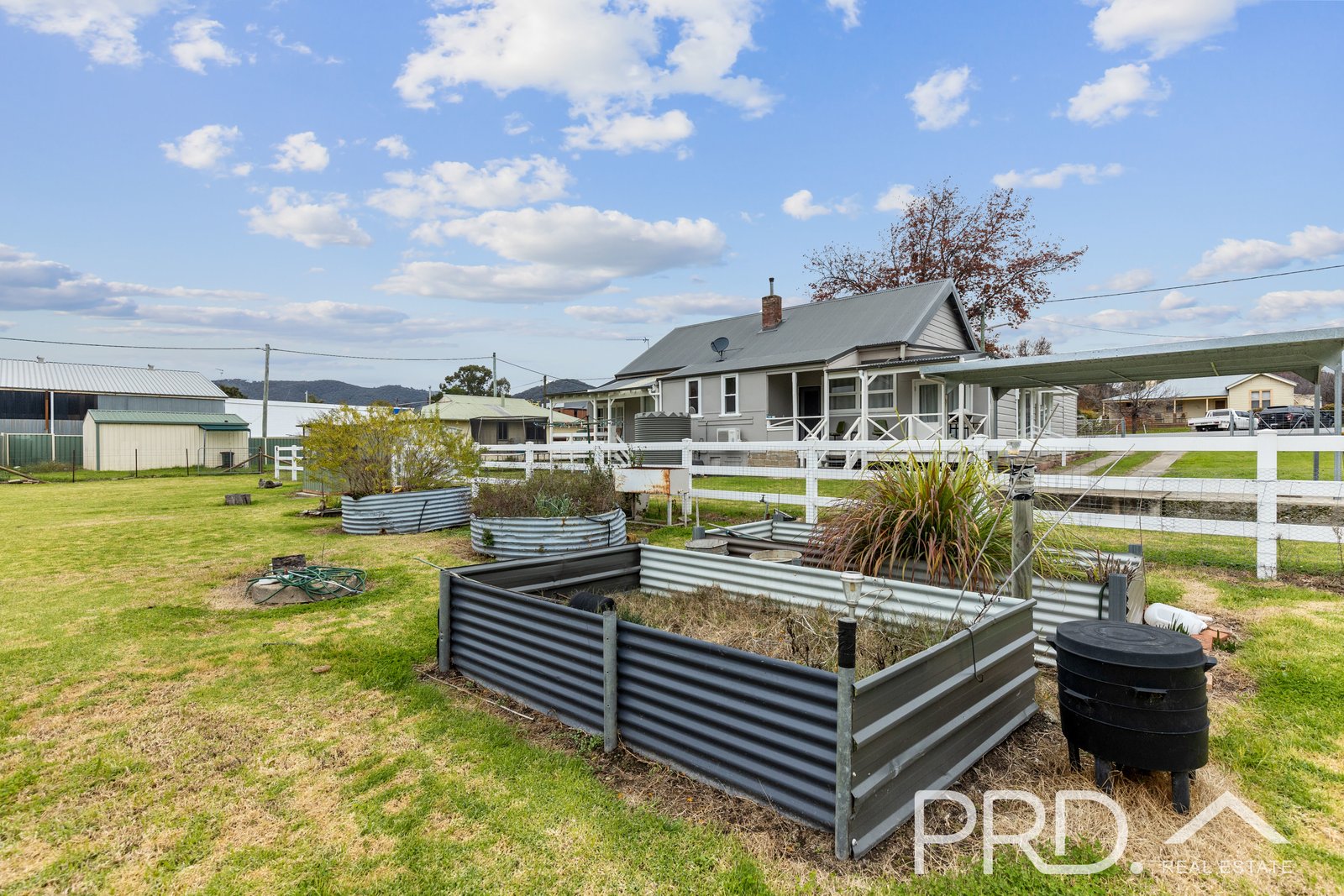 102 Tumut Street ADELONG 18