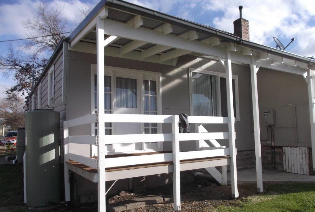 102 Tumut Street ADELONG 13