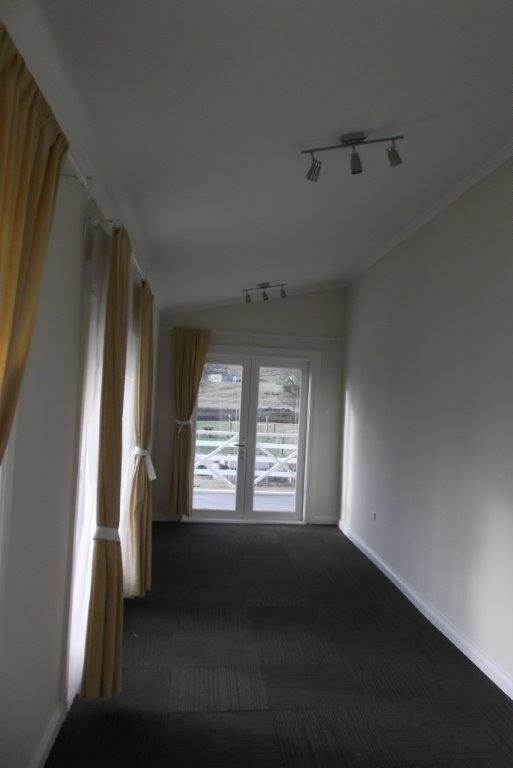 102 Tumut Street ADELONG 9