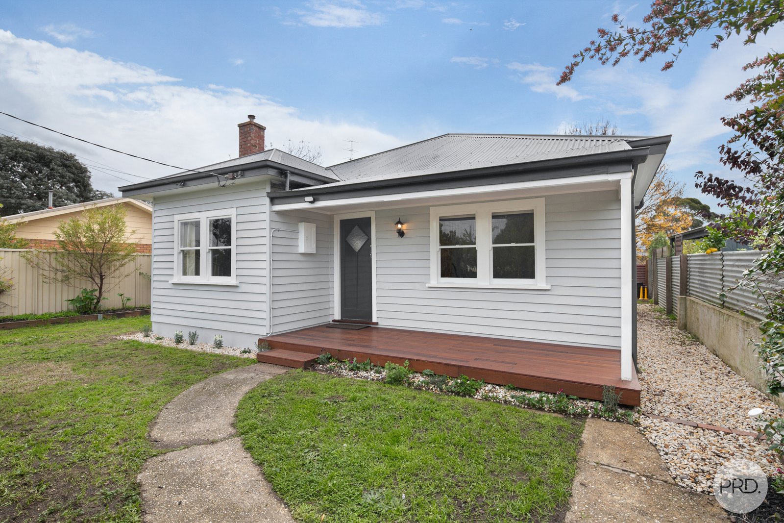 102 Vickers Street SEBASTOPOL 1