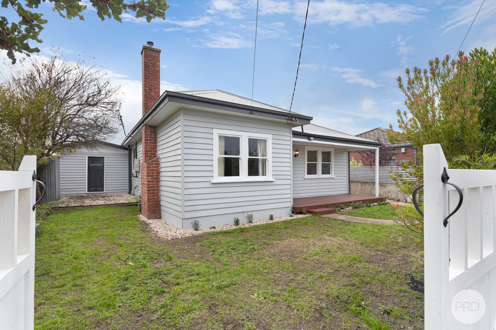 102 Vickers Street SEBASTOPOL 19