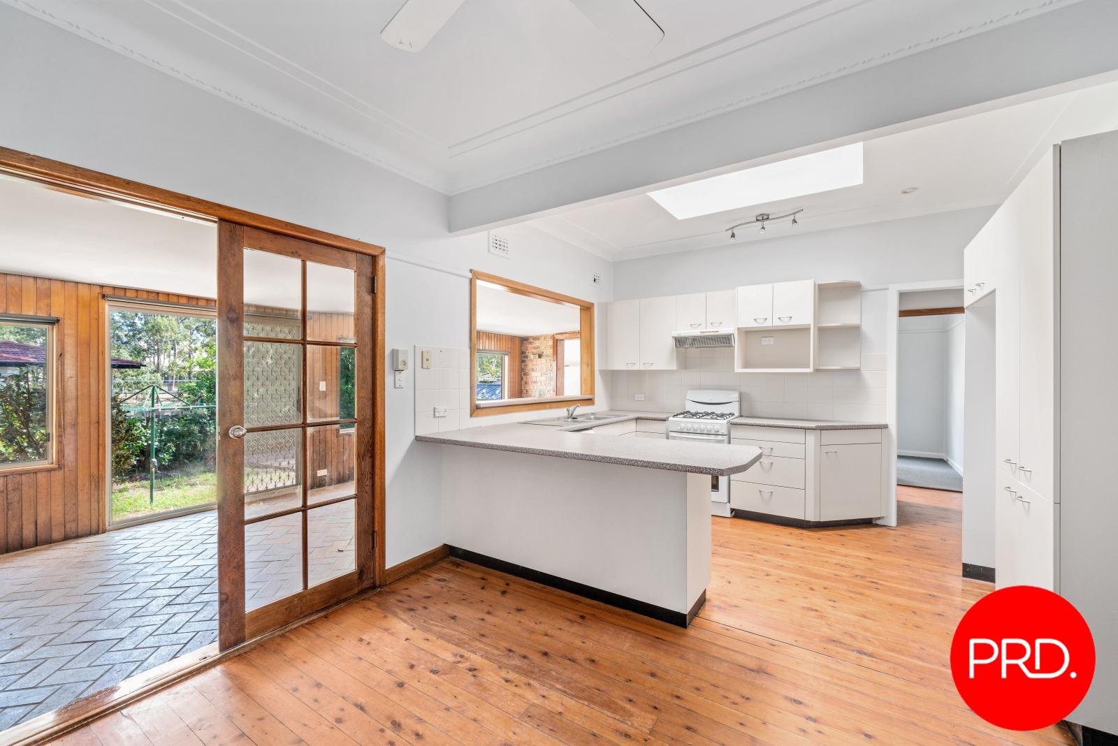 102 Weston Street PANANIA 2