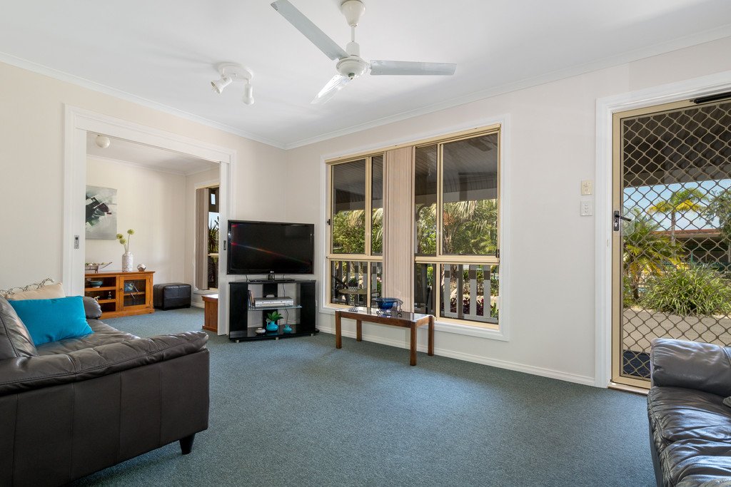 102 Willow Tree Avenue KANAHOOKA 3