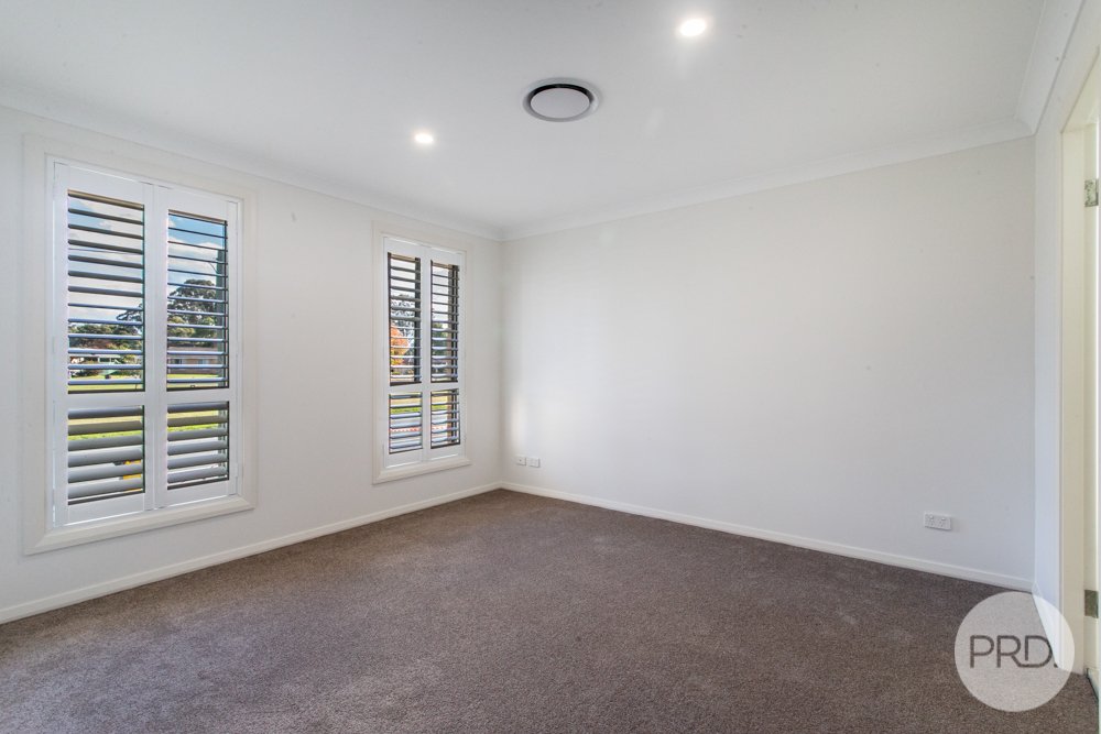 102 York Road SOUTH PENRITH 2