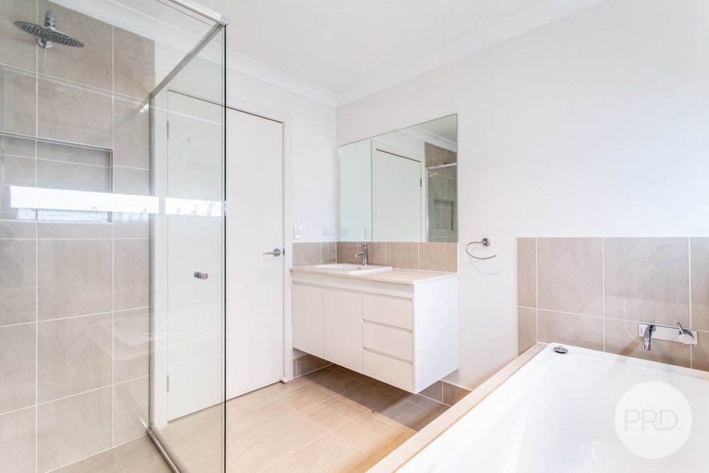 102 York Road SOUTH PENRITH 5