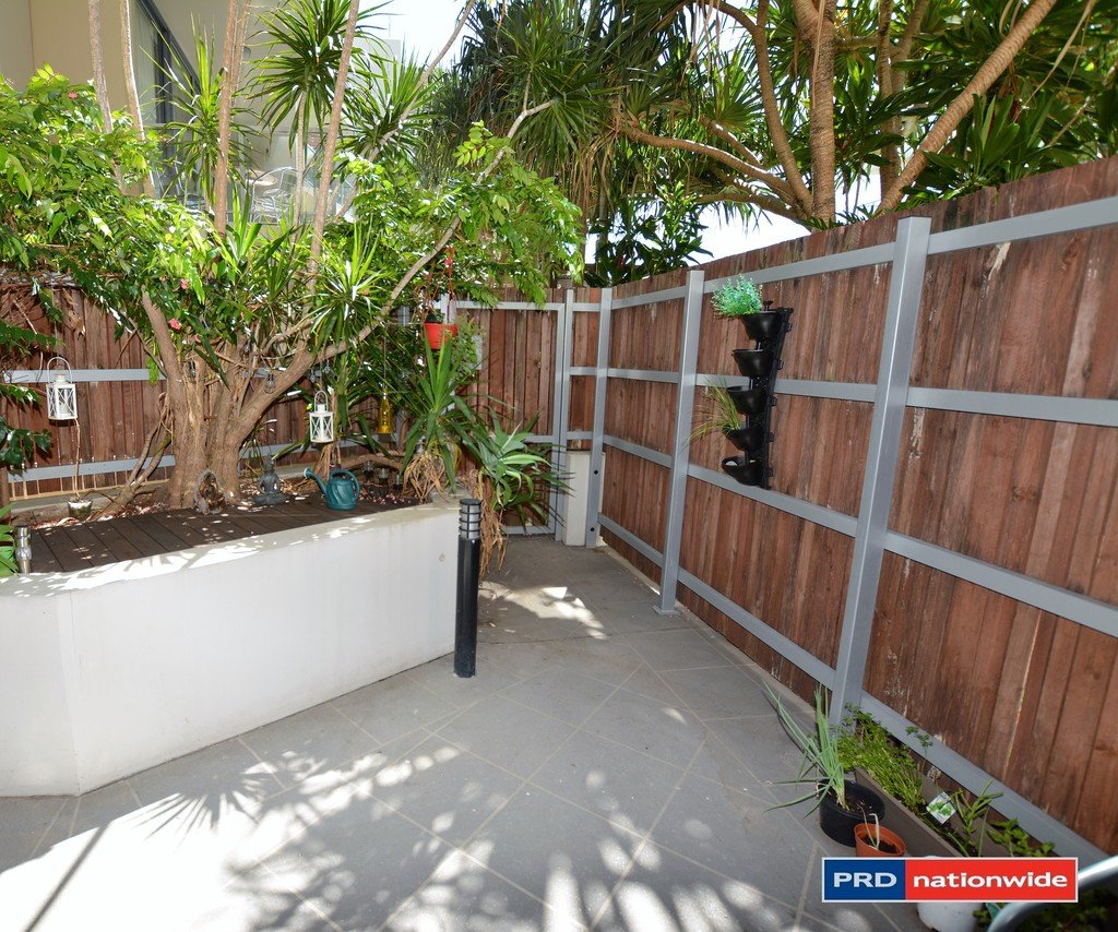 1020/1 Ocean Street BURLEIGH HEADS 7